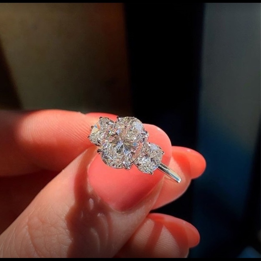 .925 Sterling Silver 5 Carat White Sapphire Ring